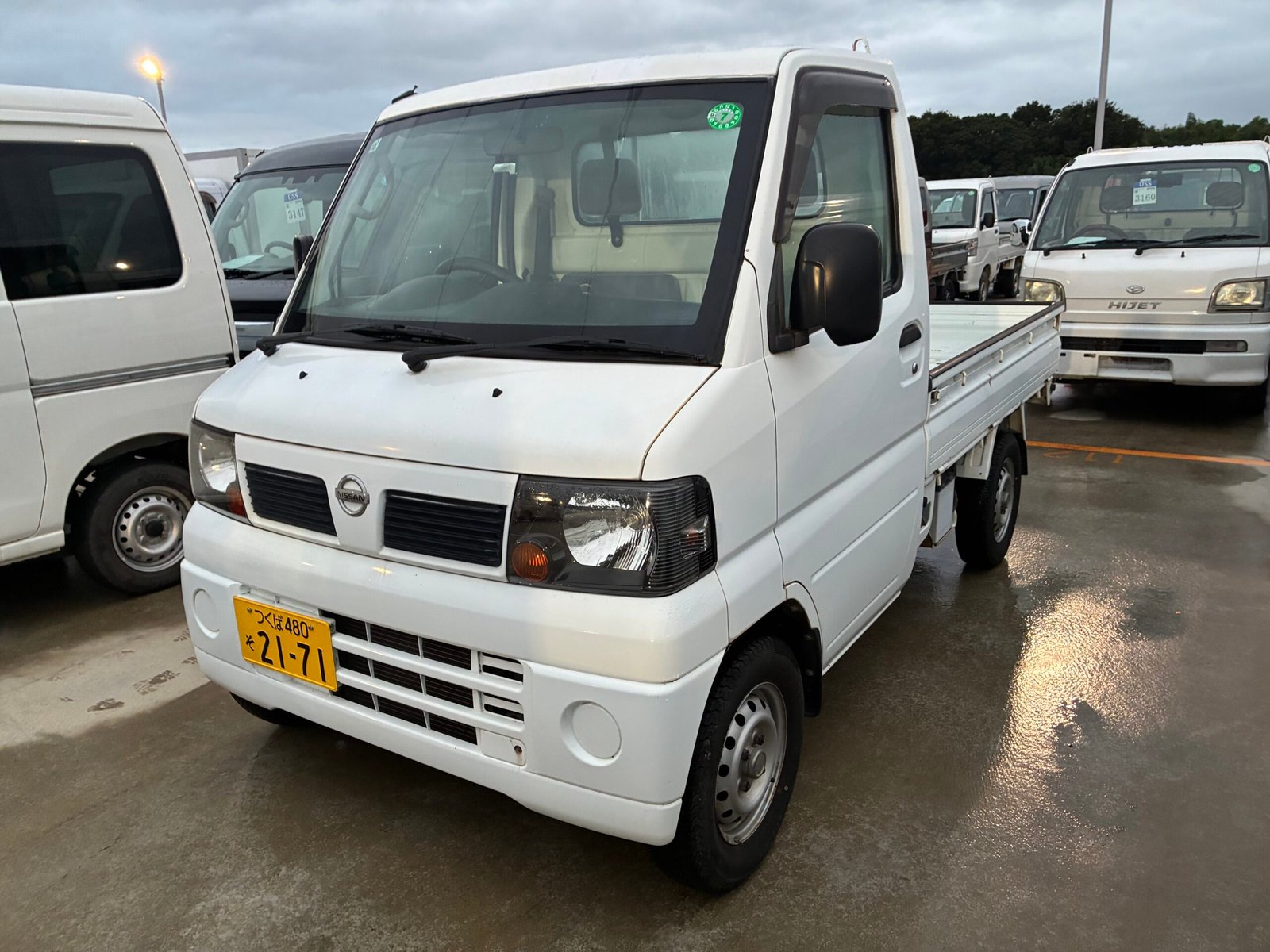 2010 Mitsubishi Minicab for sale - photo 1