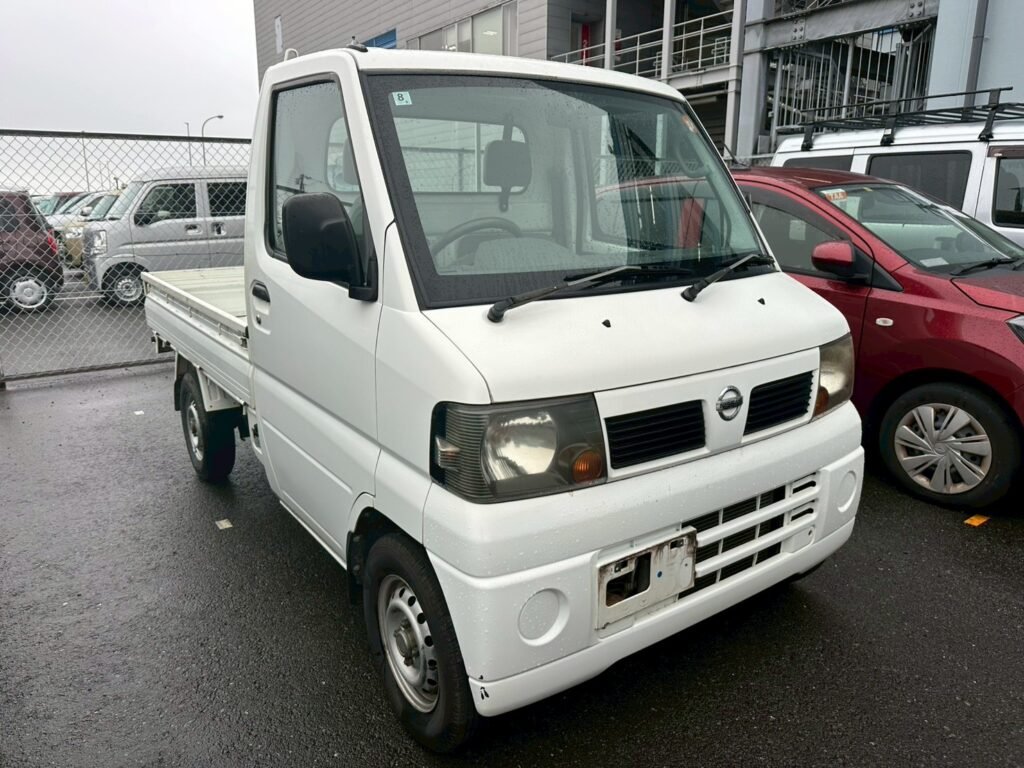 2004 Mitsubishi Minicab for sale - photo 1