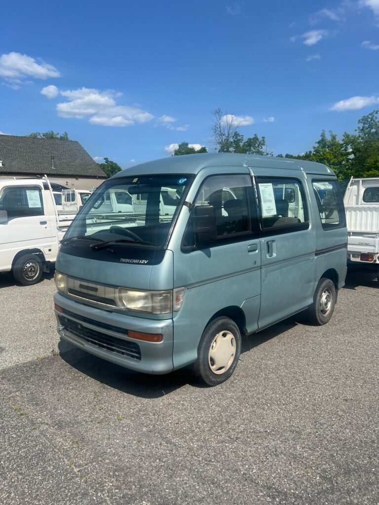 1996 Daihatsu Atrai Liberno Van