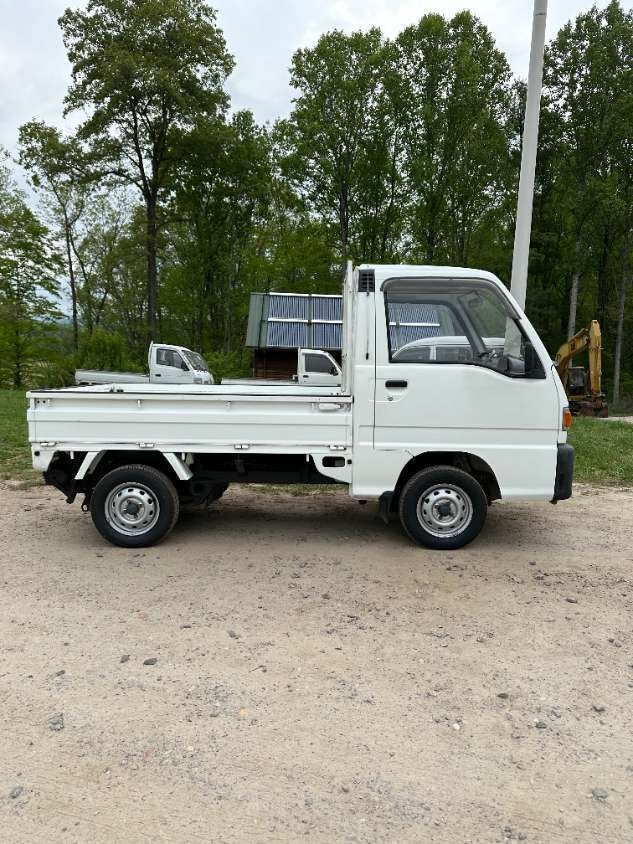 1993 Subaru Sambar 4WD Manual Mini Truck — photo 5