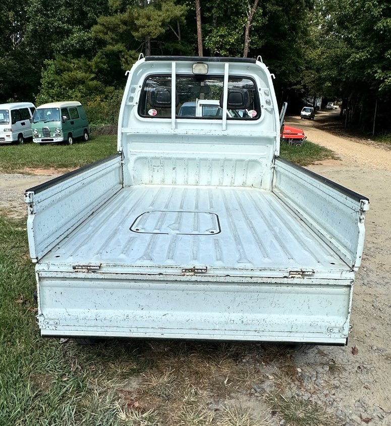 1994 Honda Acty 4WD Manual Mini Truck — photo 8