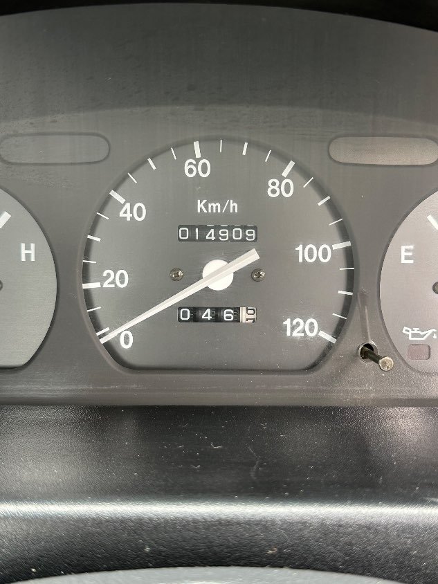 1995 Suzuki Carry 4WD Manual Mini Truck — photo 3
