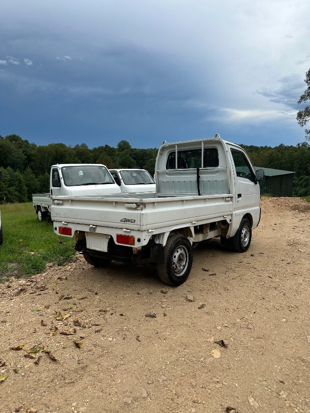1995 Suzuki Carry 4WD Manual Mini Truck — photo 7