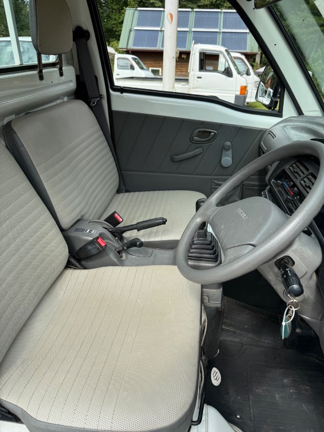 1997 Suzuki Carry 4WD Manual Mini Truck — photo 12