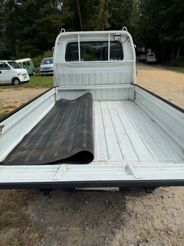 1997 Suzuki Carry 4WD Manual Mini Truck — photo 7