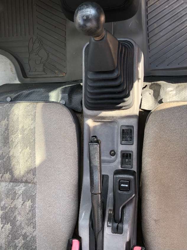 1998 Mitsubishi Minicab 4WD Manual Mini Truck — photo 20