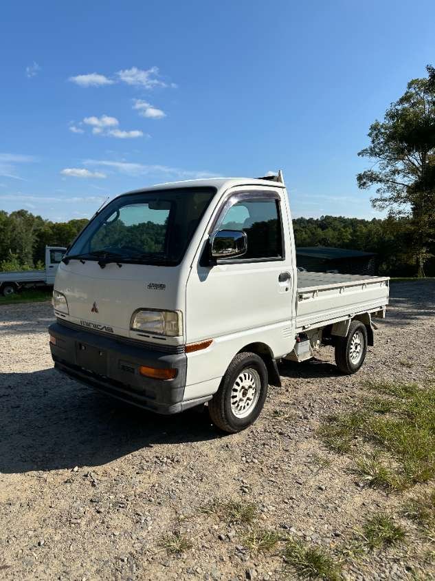 1998 Mitsubishi Minicab for sale - photo 1