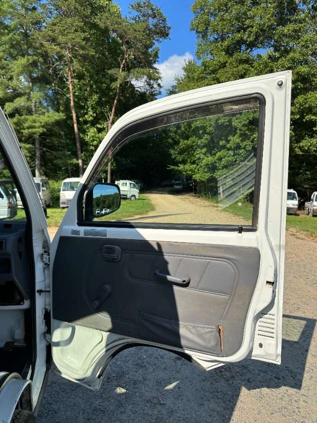 1998 Mitsubishi Minicab 4WD Manual Mini Truck — photo 13