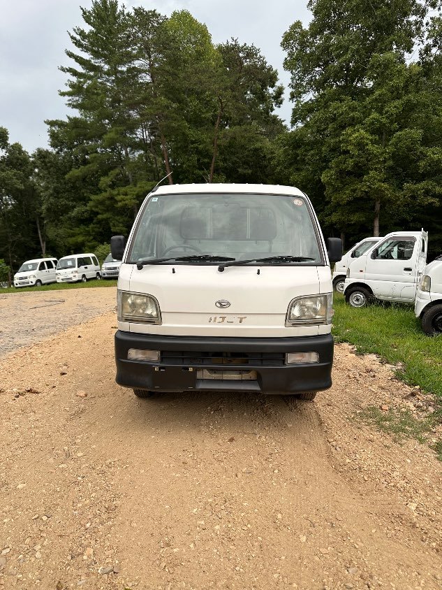 1999 Daihatsu Hijet 4WD Manual Mini Truck — photo 4