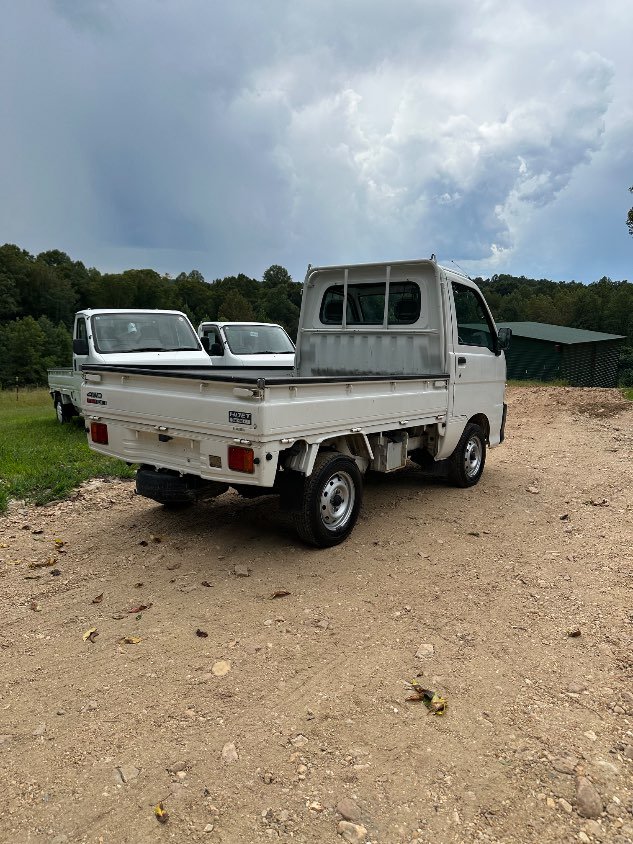 1999 Daihatsu Hijet 4WD Manual Mini Truck — photo 7
