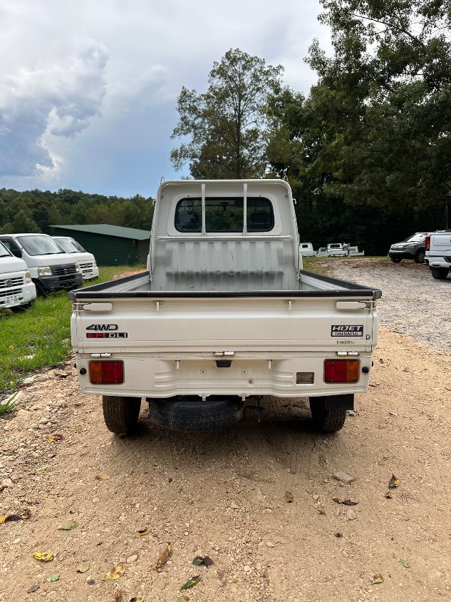 1999 Daihatsu Hijet 4WD Manual Mini Truck — photo 8