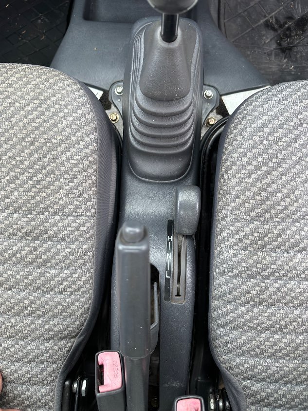 1999 Daihatsu Hijet 4WD Manual Mini Truck — photo 17