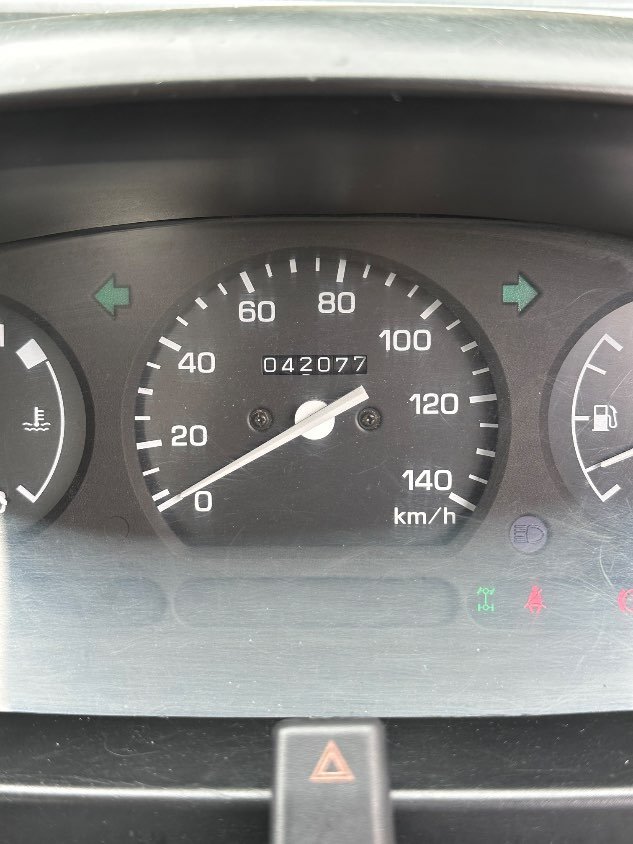 1999 Daihatsu Hijet 4WD Manual Mini Truck — photo 3