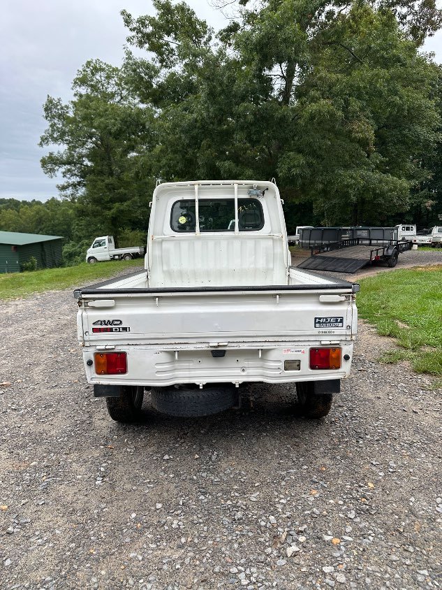 1999 Daihatsu Hijet 4WD Manual Mini Truck — photo 8