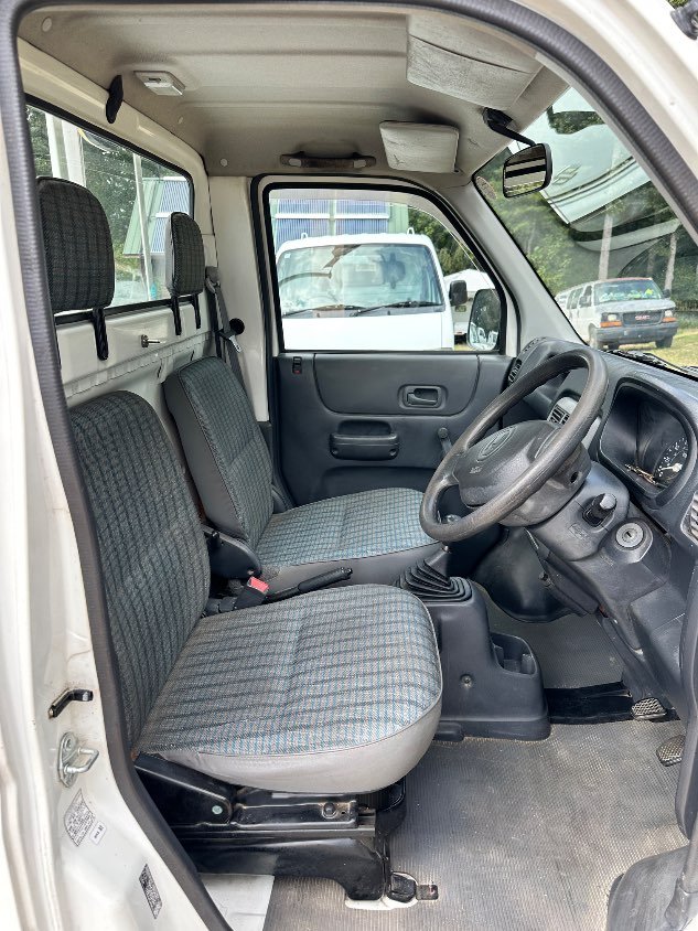 1999 Honda Acty 4WD Manual Mini Truck — photo 10