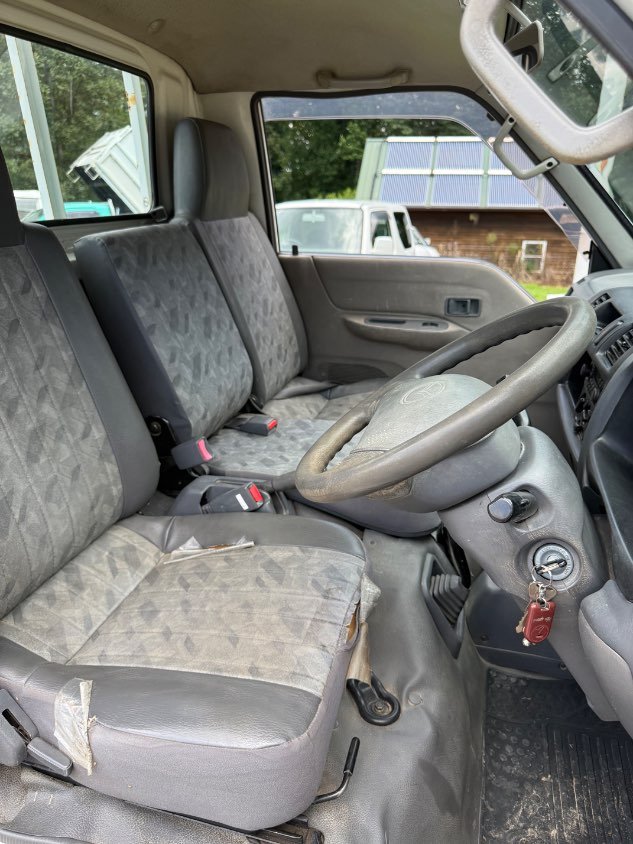 1999 Mazda Bongo 4WD Manual Kei Van — photo 12