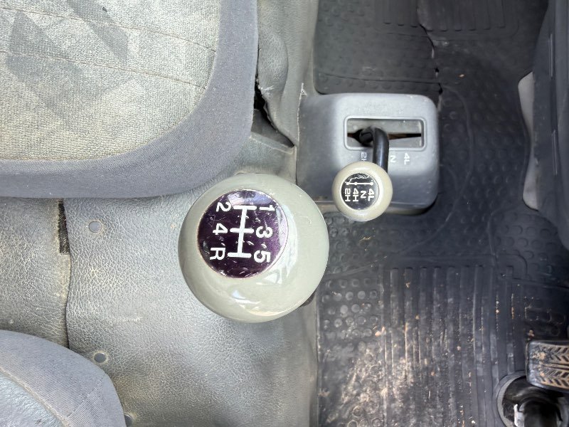 1999 Mazda Bongo 4WD Manual Kei Van — photo 13