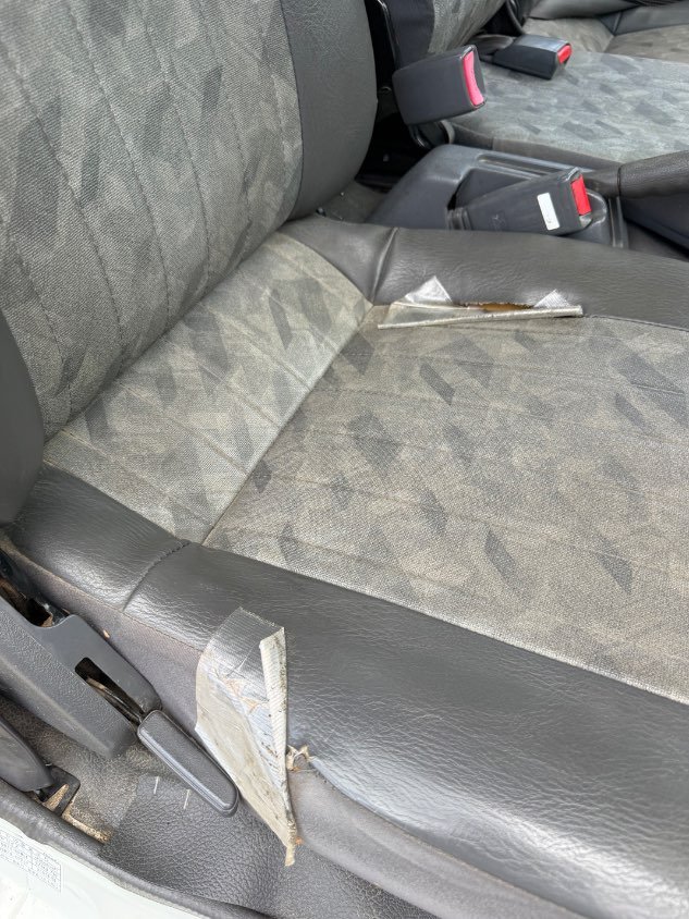 1999 Mazda Bongo 4WD Manual Kei Van — photo 16