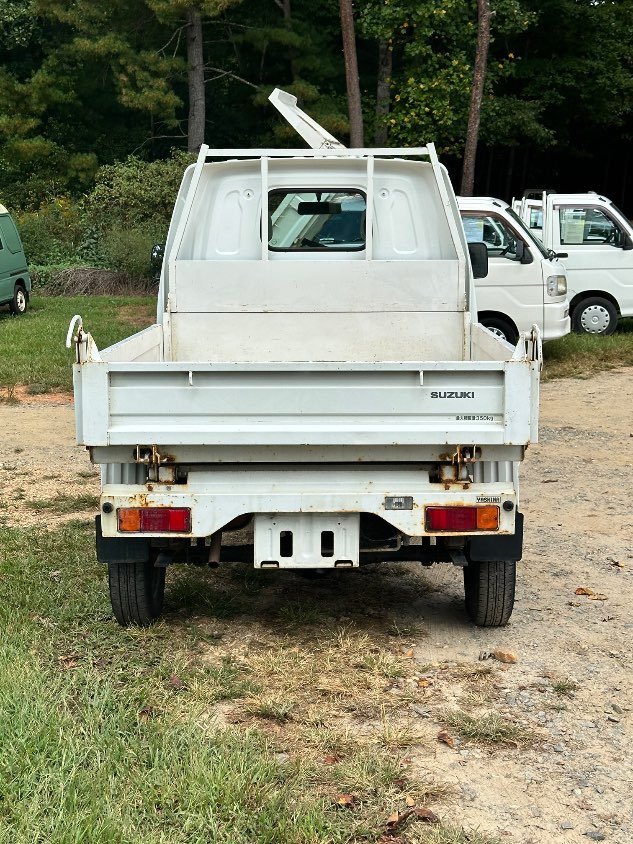1999 Suzuki Carry 4WD Manual Mini Dump Truck — photo 4