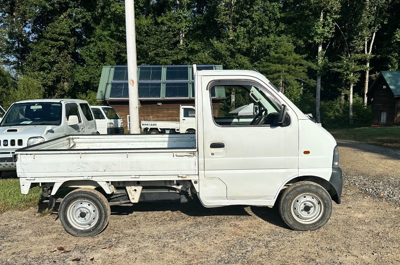 1999 Suzuki Carry 4WD Manual Mini Truck — photo 9