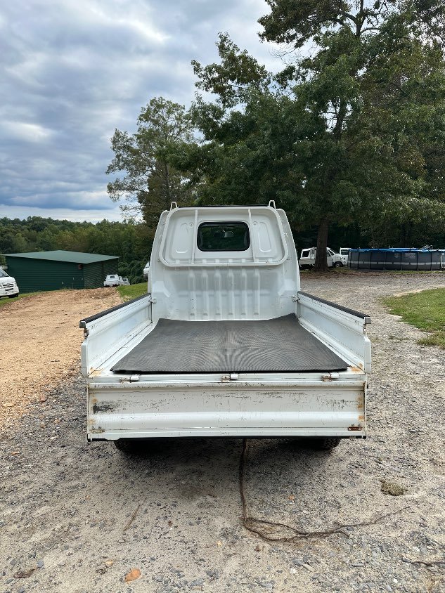 1999 Suzuki Carry 4WD Manual Mini Truck — photo 10