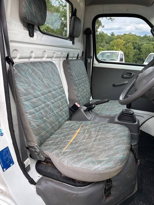 1999 Suzuki Carry 4WD Manual Mini Truck — photo 18