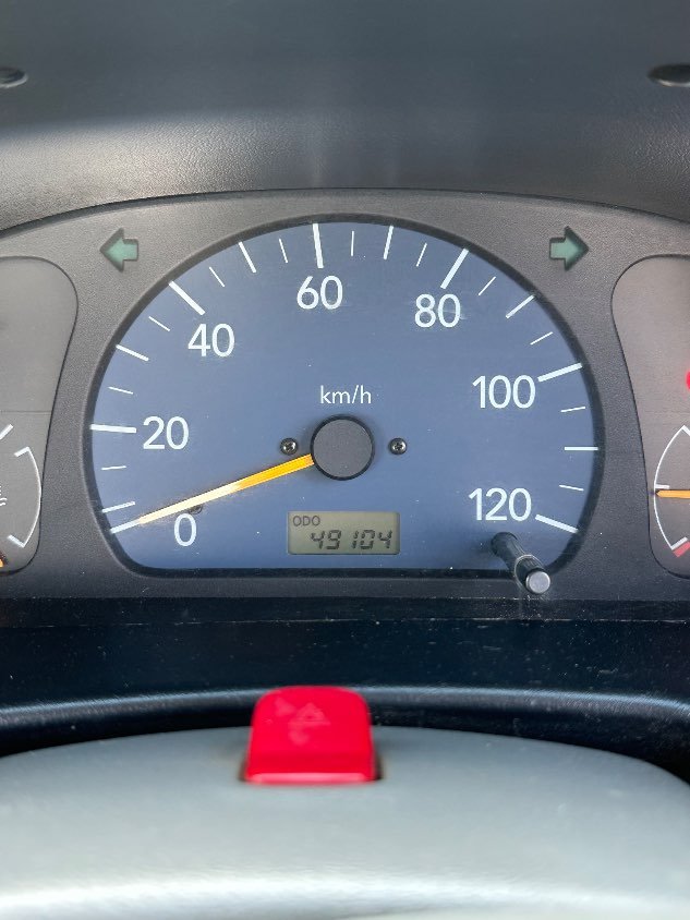 1999 Suzuki Carry 4WD Manual Mini Truck — photo 3