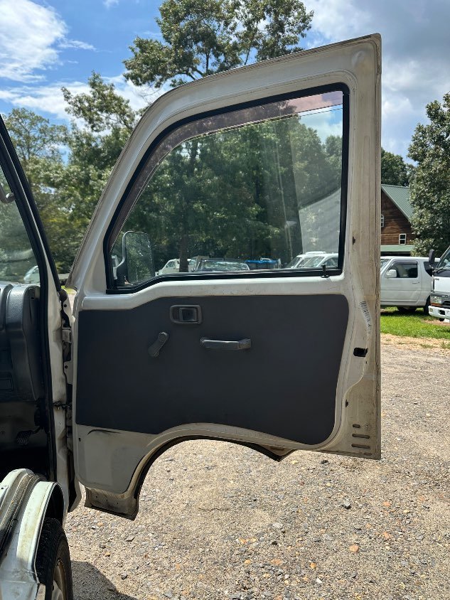 2000 Daihatsu Hijet 4WD Manual Mini Truck — photo 16