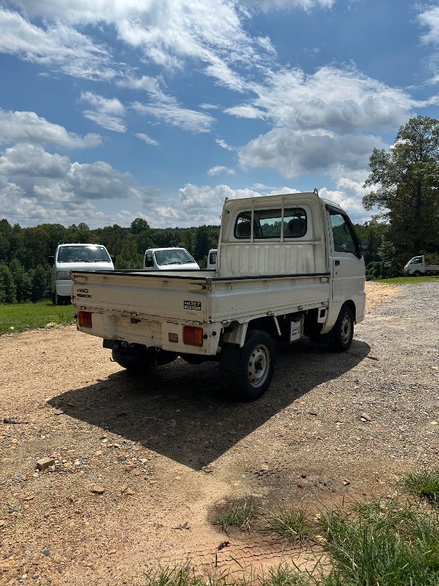 2000 Daihatsu Hijet 4WD Manual Mini Truck — photo 7