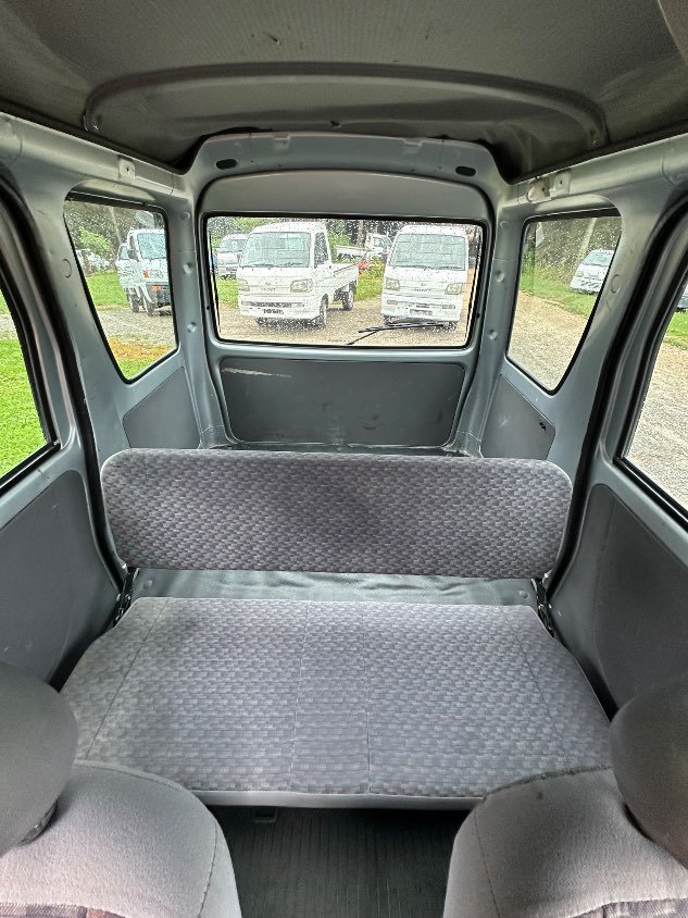 2000 Daihatsu Hijet Van 2WD Automatic Kei Van — photo 18