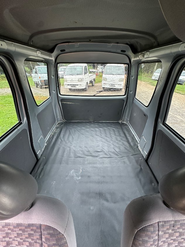 2000 Daihatsu Hijet Van 2WD Automatic Kei Van — photo 20