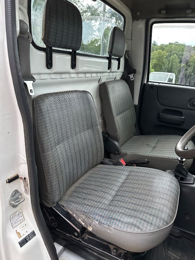 2000 Honda Acty 4WD Manual Mini Truck — photo 17