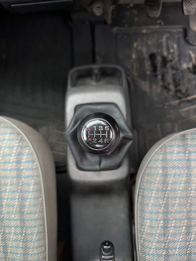 2000 Honda Acty 4WD Manual Mini Truck — photo 19