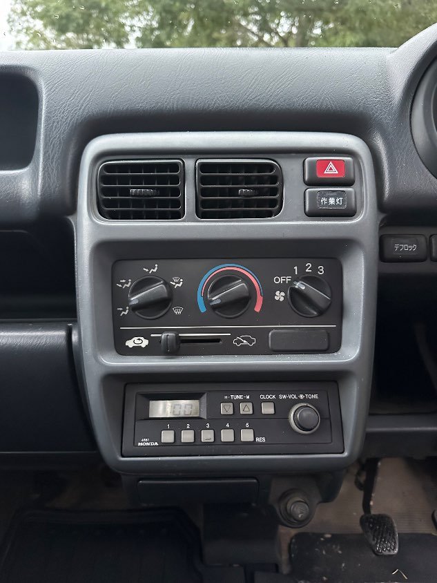 2000 Honda Acty 4WD Manual Mini Truck — photo 20