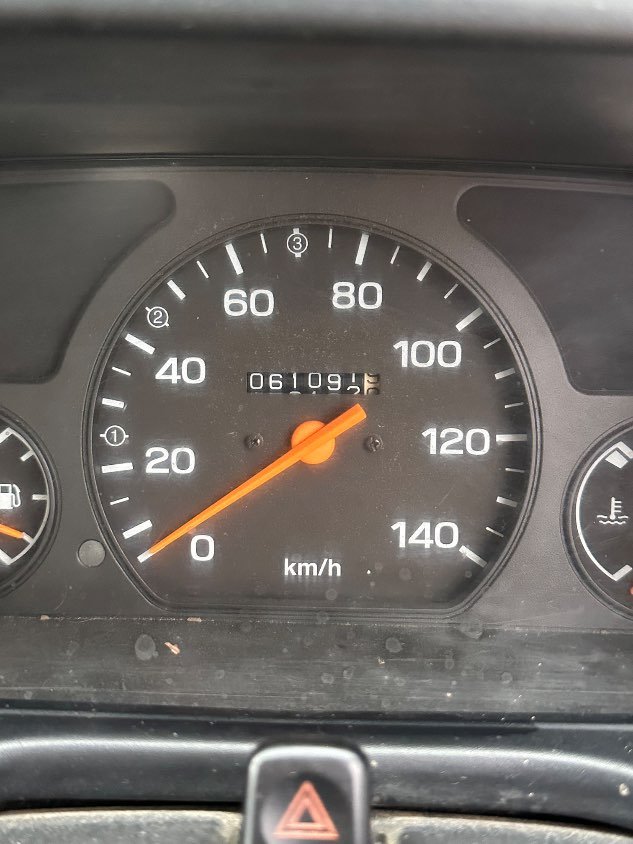 2000 Subaru Sambar 4WD Manual Mini Truck — photo 3