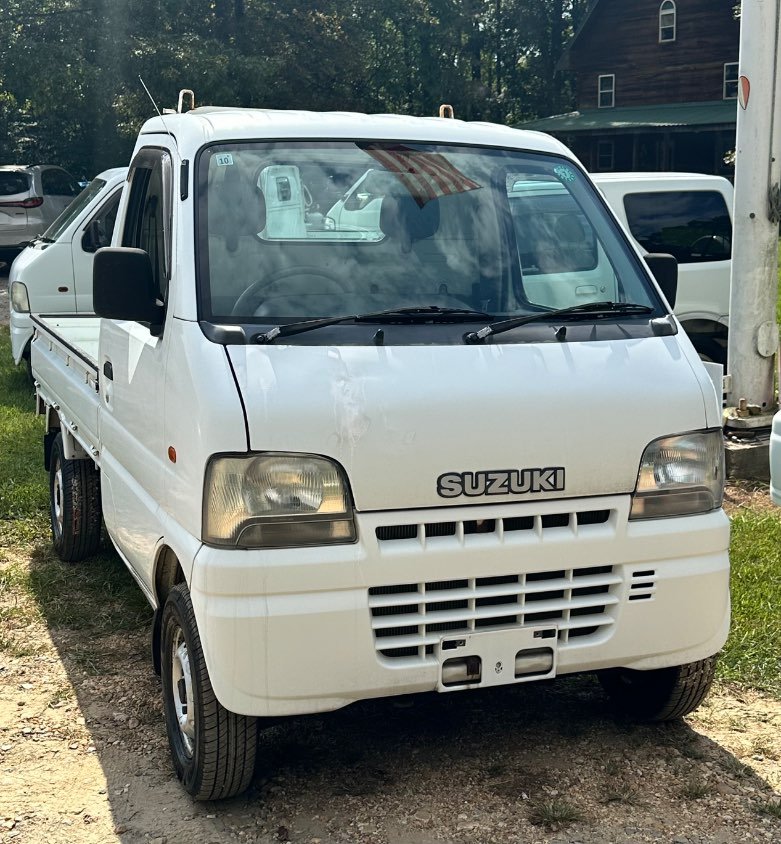 2000 Suzuki Carry 2WD Automatic Mini Truck — photo 3
