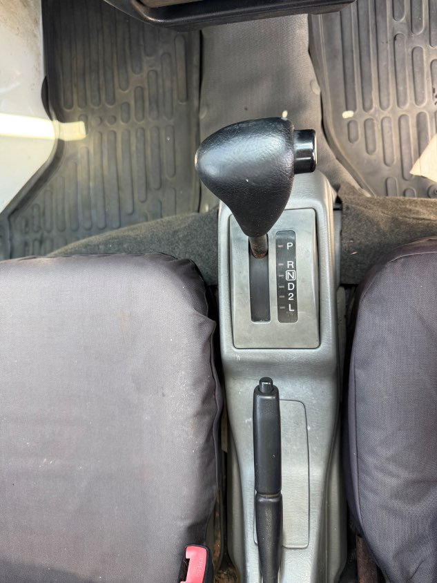 2000 Suzuki Carry 4WD Automatic Mini Truck — photo 12