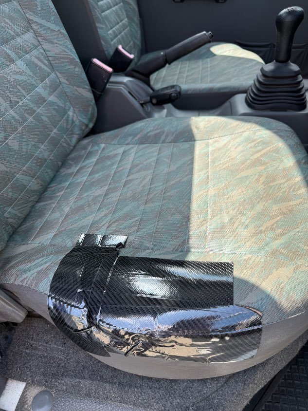 2000 Suzuki Carry 4WD Manual Mini Truck — photo 18