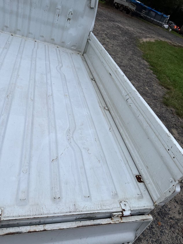 2000 Suzuki Carry 4WD Manual Mini Truck — photo 10