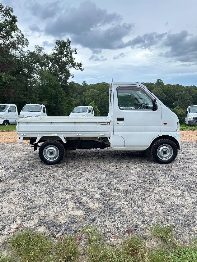 2000 Suzuki Carry 4WD Manual Mini Truck — photo 6