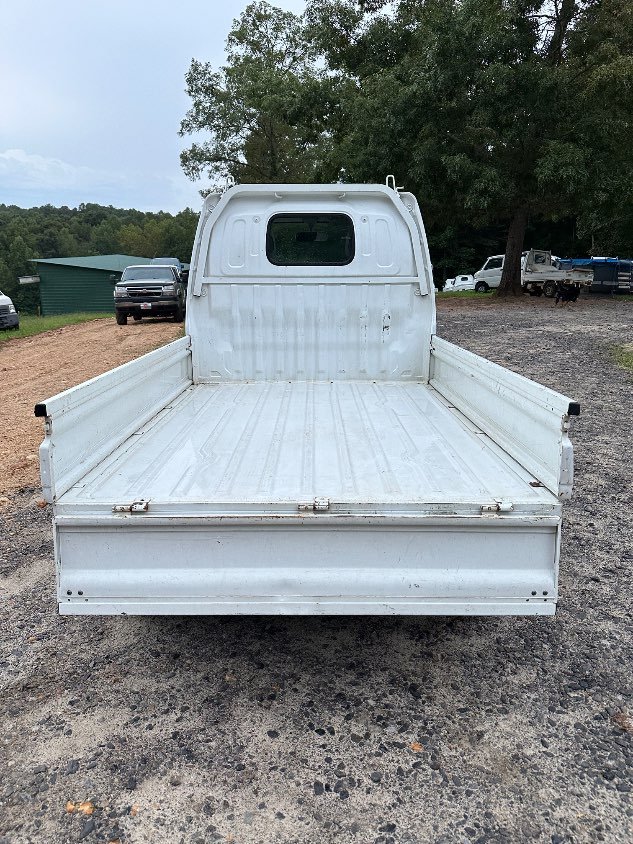 2000 Suzuki Carry 4WD Manual Mini Truck — photo 9