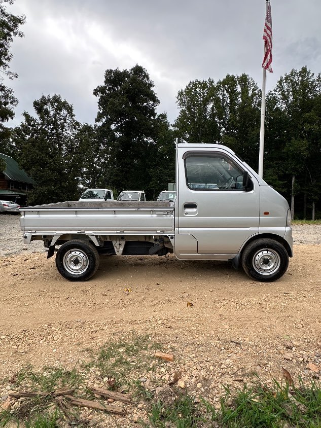 2000 Suzuki Carry 4WD Manual Mini Truck — photo 5