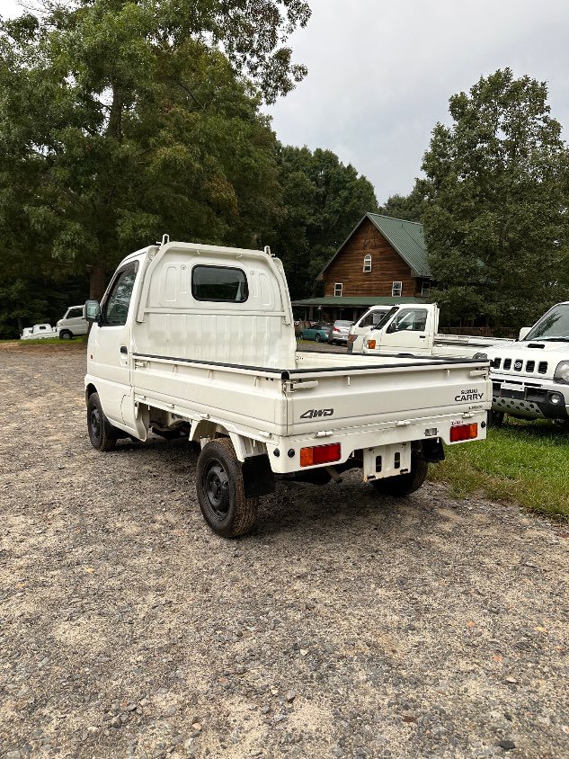 2000 Suzuki Carry 4WD Manual Mini Truck — photo 12