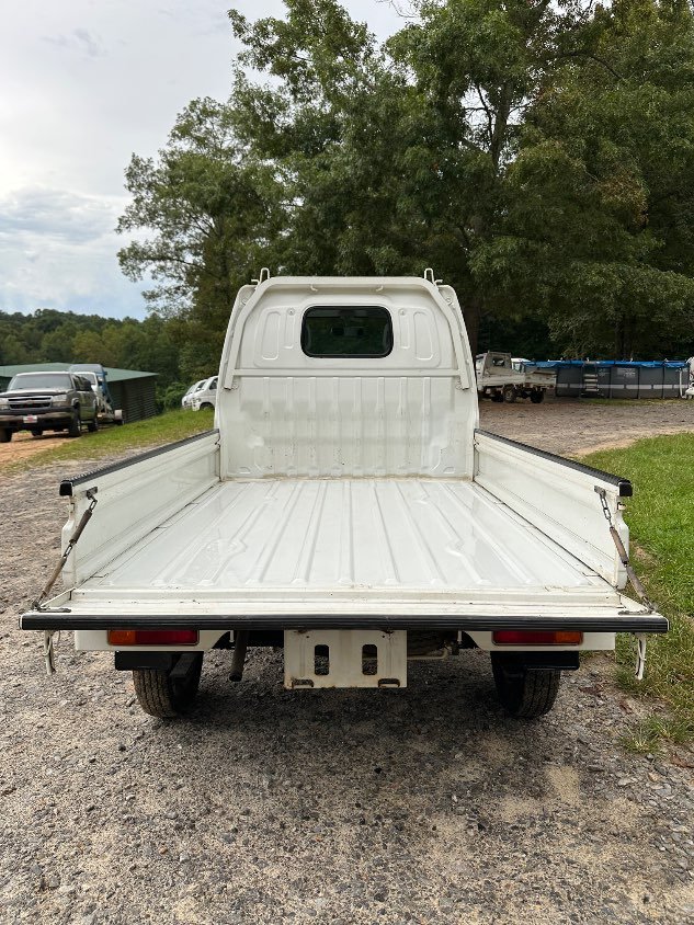 2000 Suzuki Carry 4WD Manual Mini Truck — photo 9