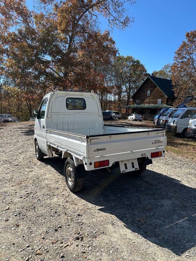 2000 Suzuki Carry 4WD Manual Mini Truck — photo 12