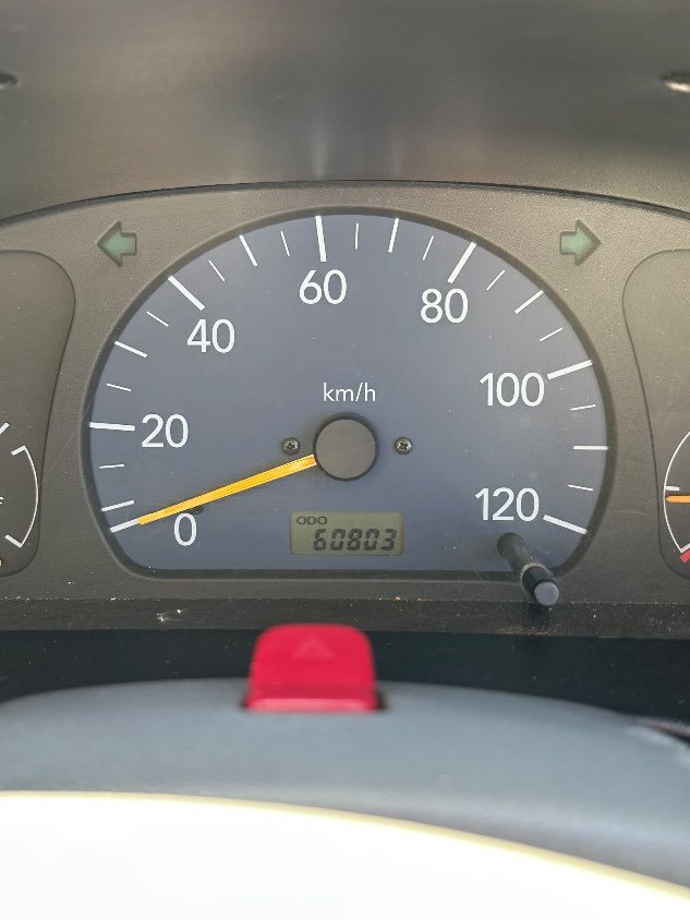 2000 Suzuki Carry 4WD Manual Mini Truck — photo 3