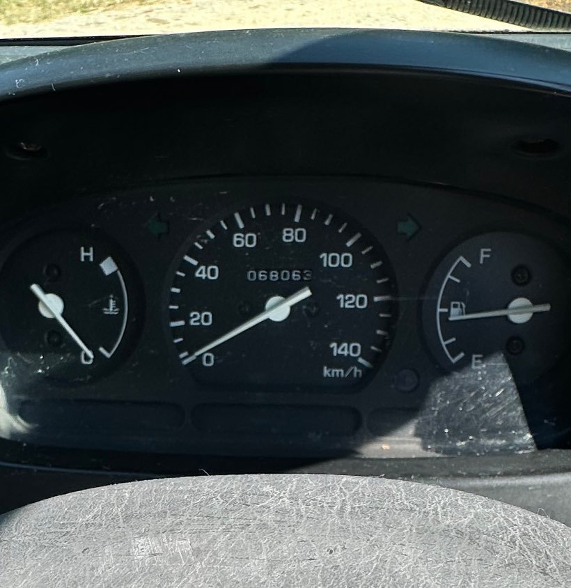 2001 Daihatsu Hijet 4WD Manual Mini Truck — photo 13