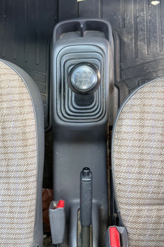 2001 Honda Acty 4WD Manual Mini Truck — photo 13