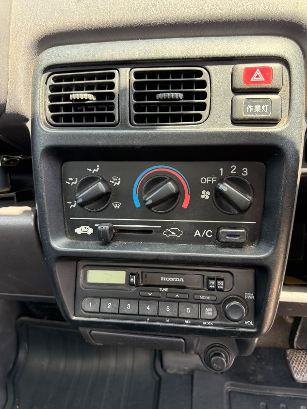 2001 Honda Acty 4WD Manual Mini Truck — photo 14