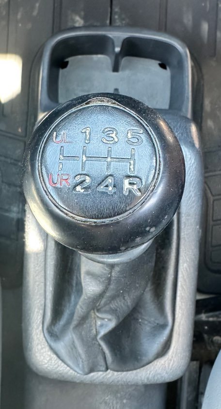 2001 Honda Attack 4WD Manual Mini Truck — photo 10